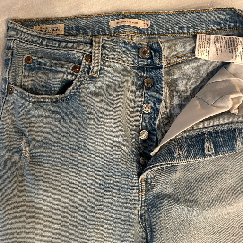 Women’s Levi’s Premium Jeans